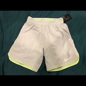 Nike Flex Repel 8” Training Shorts New with Tags